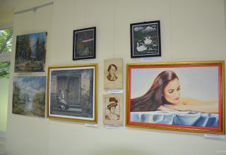 gallery1