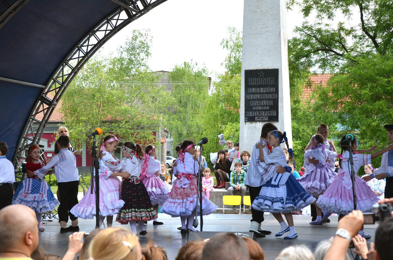 folklorny program bina